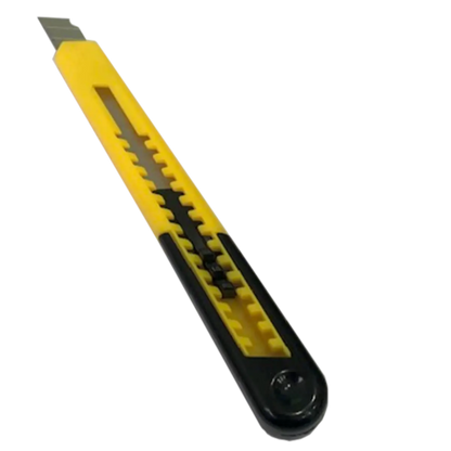 9mm Snap-off Knife Utility With Self Locking-function in Yellow 